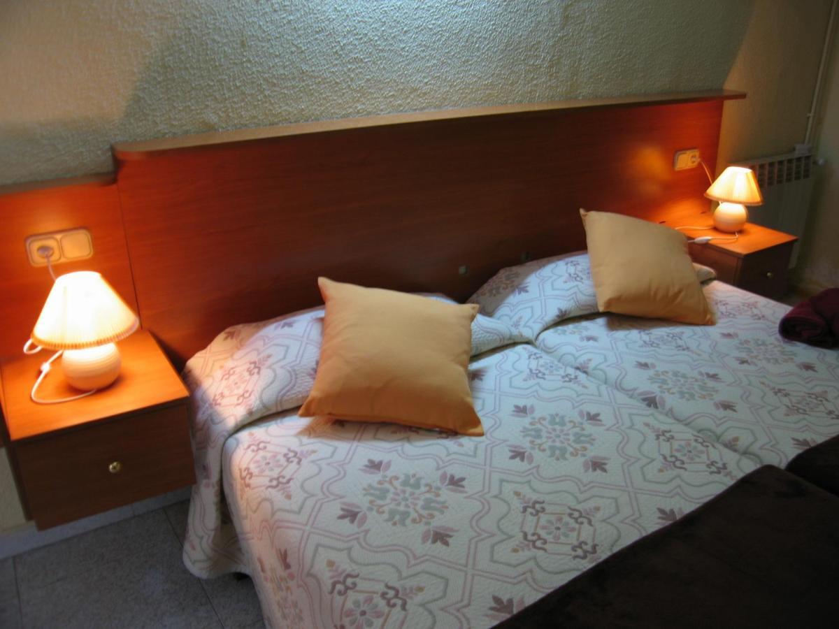 Pension Colmenero Barcelona Kamer foto