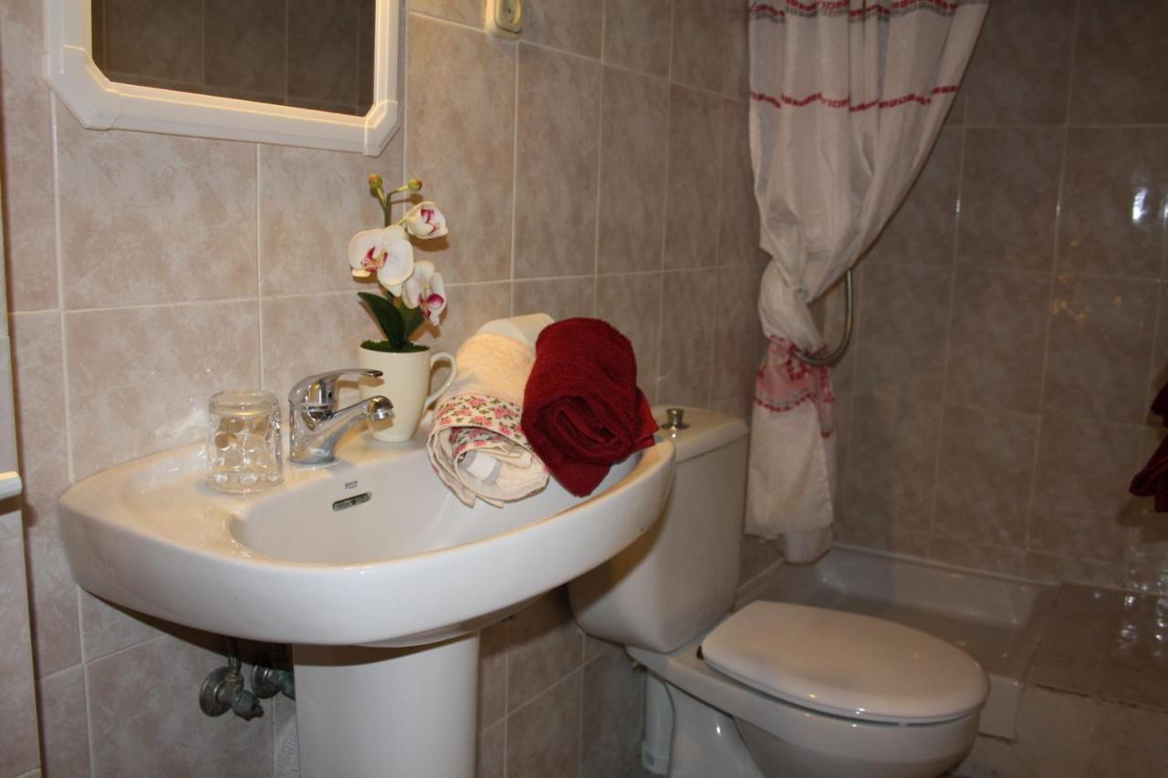 Pension Colmenero Barcelona Kamer foto